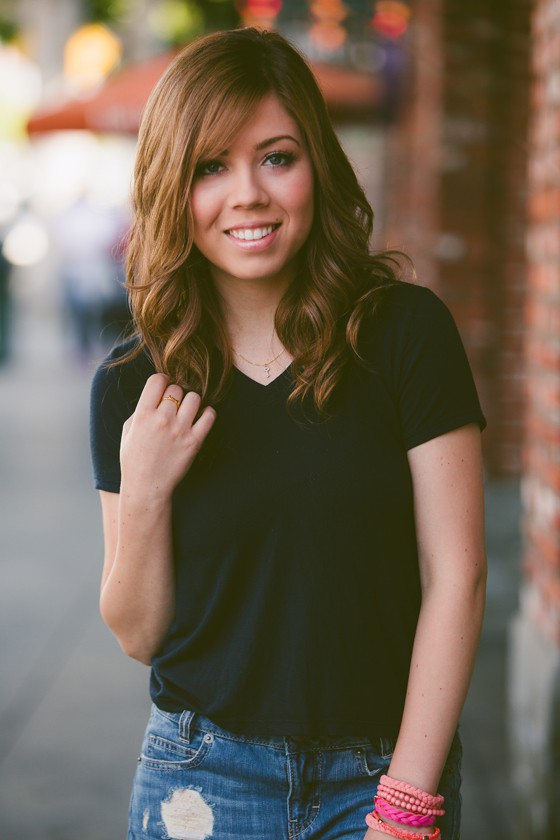 Jennette Mccurdy Height Wokout And Body Measurements 